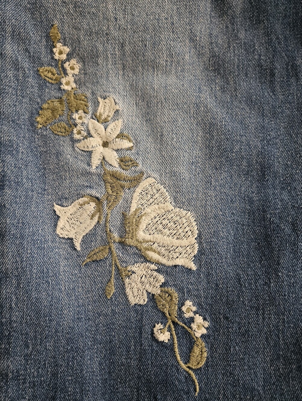 Old Navy High-Waisted OG Loose Jeans Sz 8 Straight Leg Embroidered Blue Women's - Picture 10 of 16